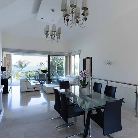 Harmonia - 4 Bedroom Luxury Beach Front With Private Pool