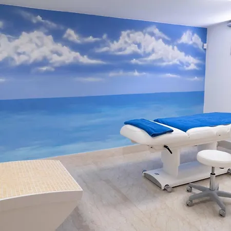 Harmonia - 4 Bedroom Luxury Beach Front With Private Pool Polis