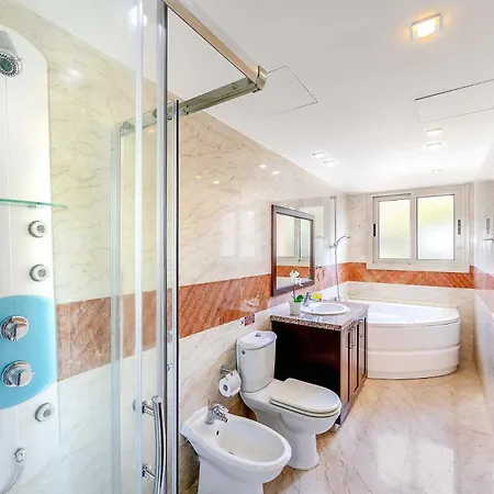 Harmonia - 4 Bedroom Luxury Beach Front With Private Pool