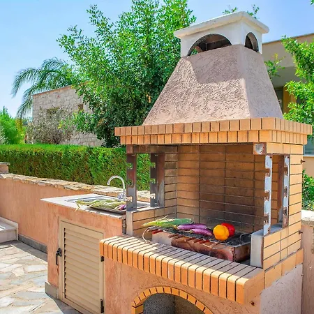 Vilă Harmonia - 4 Bedroom Luxury Beach Front With Private Pool Polis